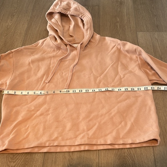 Victorias Secret Sport Super Soft Cropped Hoodie EUC - Picture 5 of 7